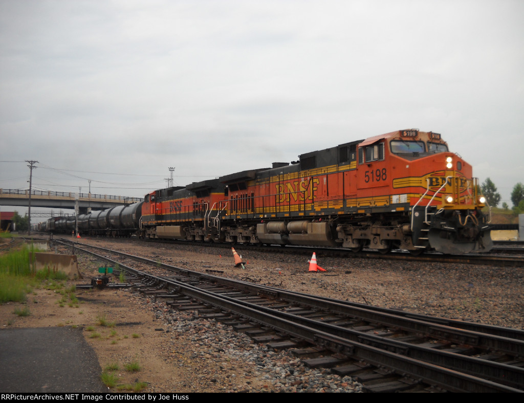 BNSF 5198 West